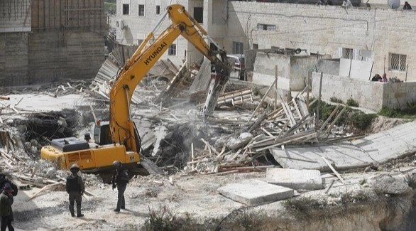 الاحتلال يفكر في هدم بيوت عرب
