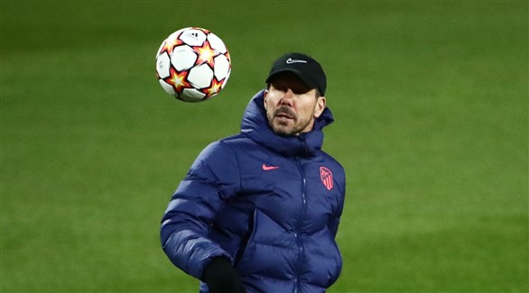 سيميوني يؤكد استمراره في أتلتيكو مدريد