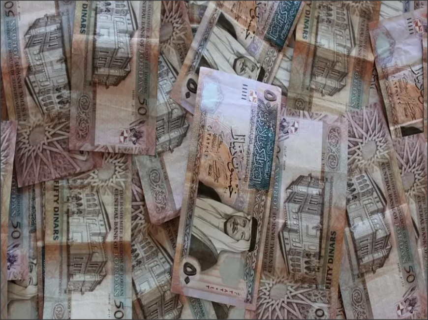 وزارات الاوقاف والتربية والعمل والصحة والصناعة