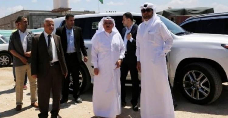 السفير العمادي يصل قطاع غزة في