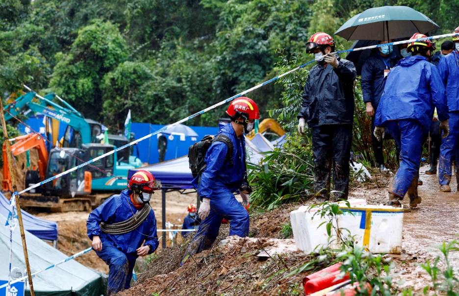 تحقيقات الطائرة الصينية المنكوبة: الكارثة متعمدة