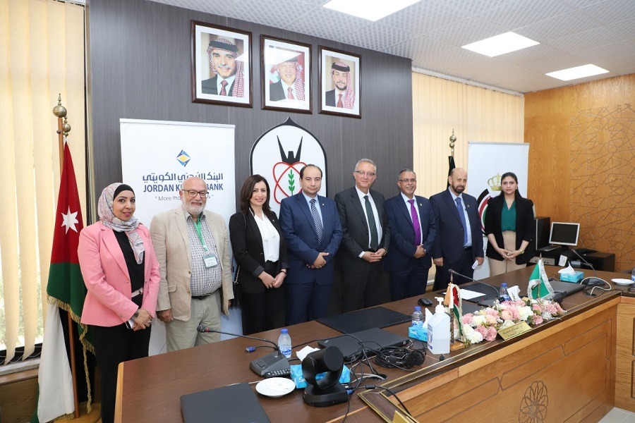 مسّاد يعرب عن تقديره للبنك الأردني