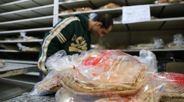 نعم الى هذا الحد.. سرقة الخبز