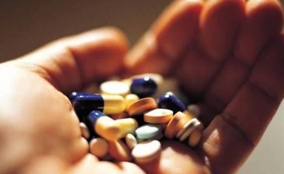 أضرار الإفراط في تناول المضادات الحيوية