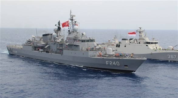 تركيا تبدأ مناورات للقوات البحرية شرقي