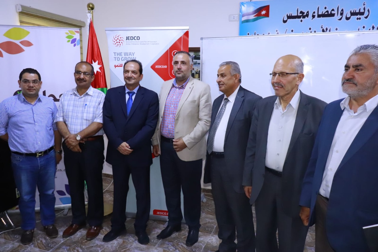 عجلون بعيون شبابها تنظم لقاء تعريفيا