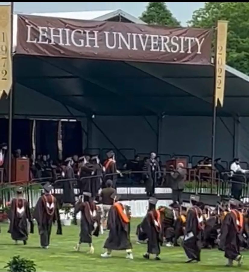 طارق السرحان ينهي الماجستير من ليهاي