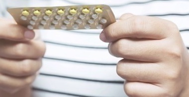 ما فرص الحمل أثناء تناول حبوب