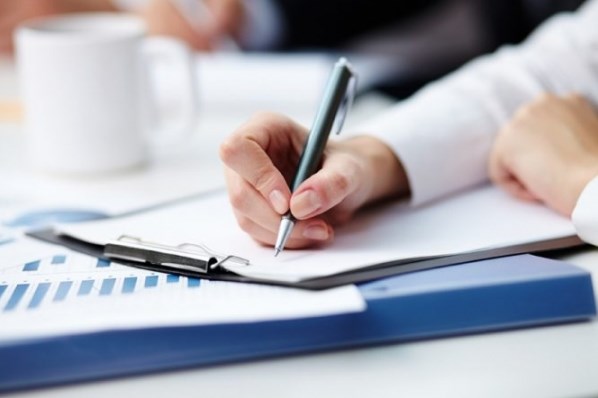 اسماء المدعوين للامتحان التنافسي الالكتروني بـ