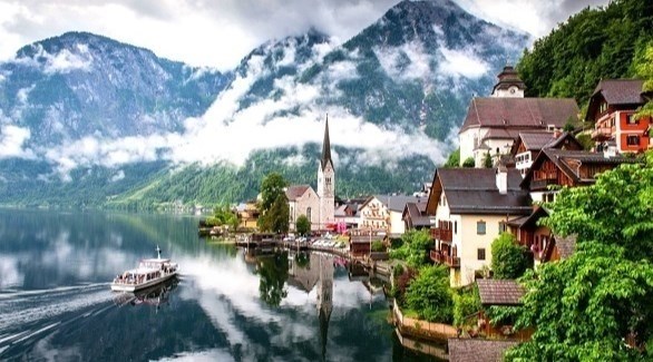 جمل الملاذات السياحية الجبلية في العالم