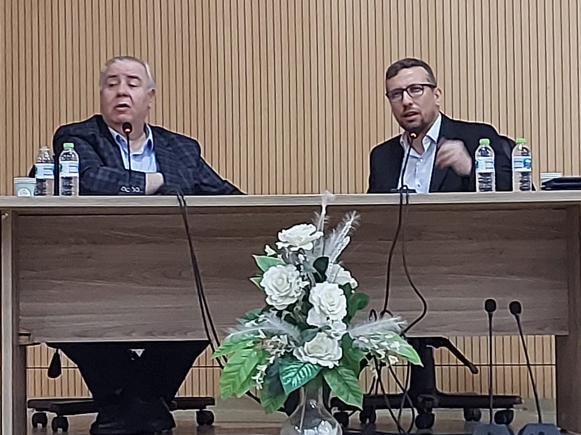 محاضرة لوفد اليرموك في جامعة بولاند