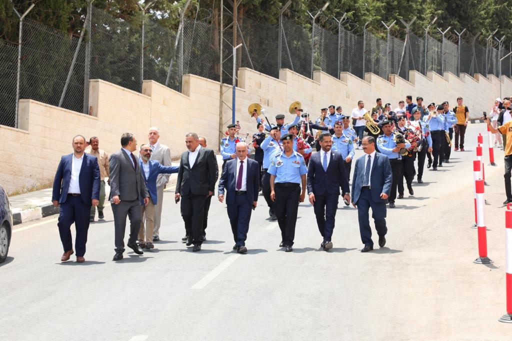 عمان الأهلية تحتفل بالذكرى 76 لاستقلال