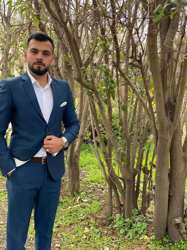 العميد الدكتور نادي الزيادات الف مبروك