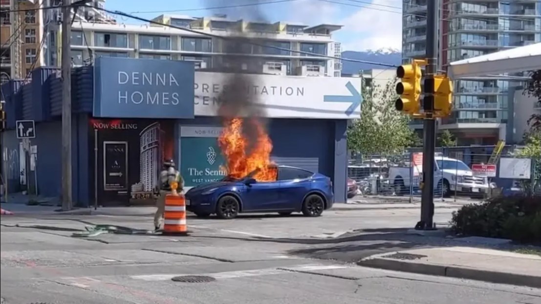 نفدت طاقتها ولم تعد تفتح فاشتعلت..