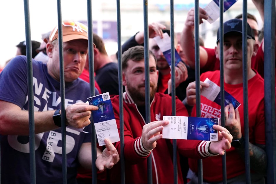 أزمة 35 دقيقة.. وزيرة فرنسية تكشف