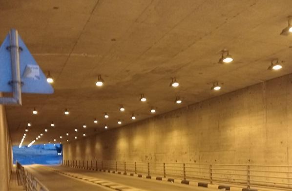 الاشغال تنير نفق منطقة هام باربد