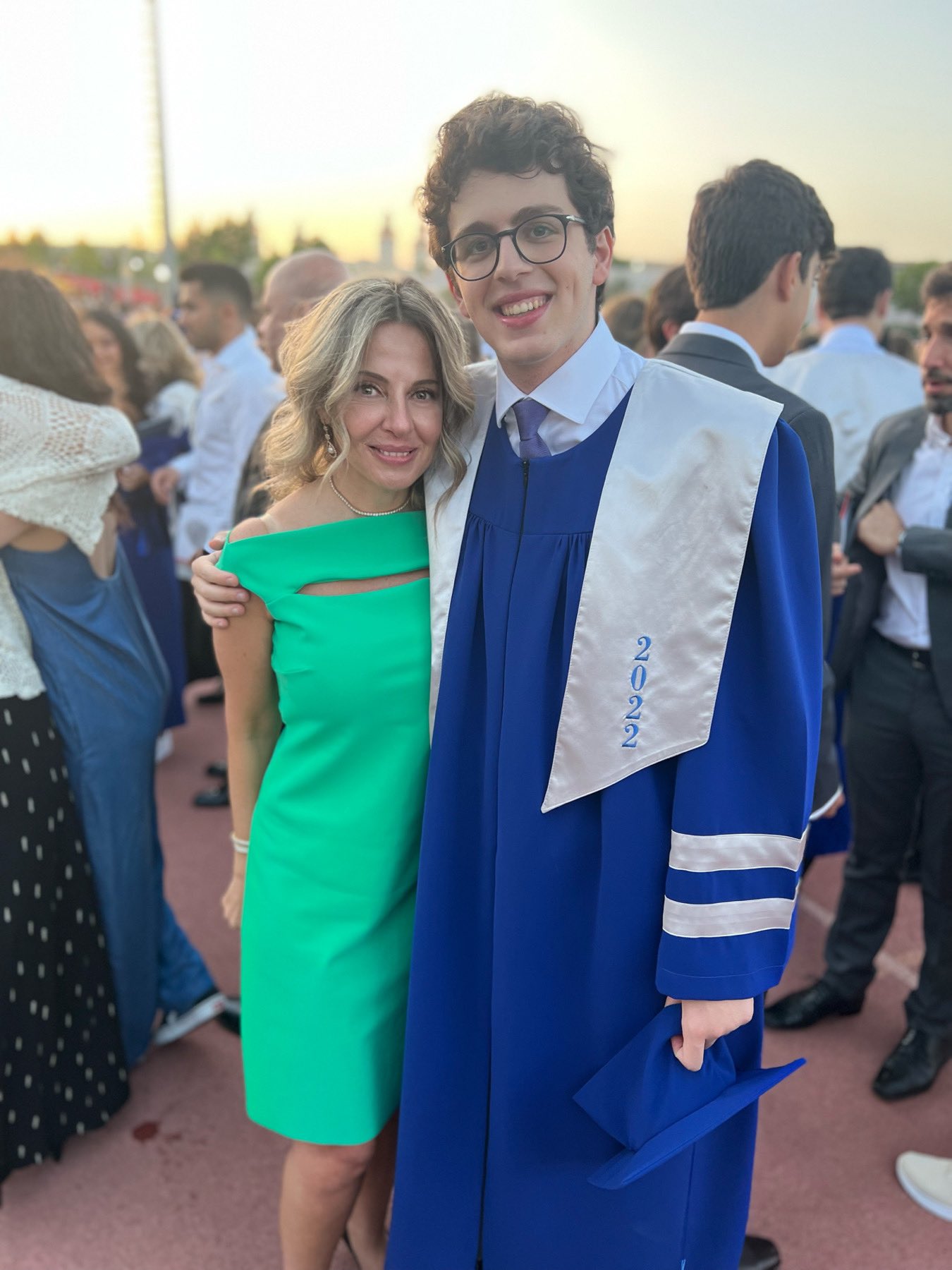 ديما علم فراج.. سعيدة بـ سمير