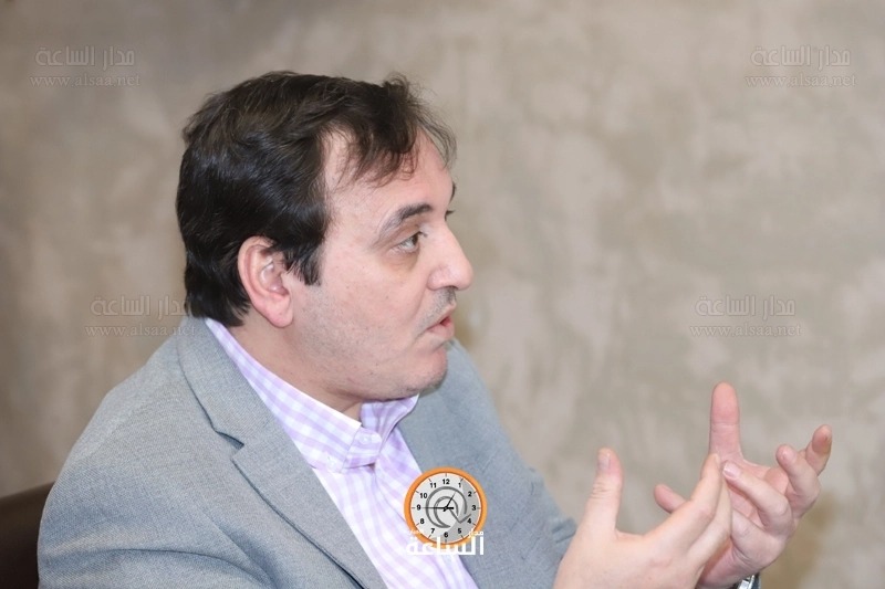 عبدالهادي راجي يسأل: هل يوجد حوار