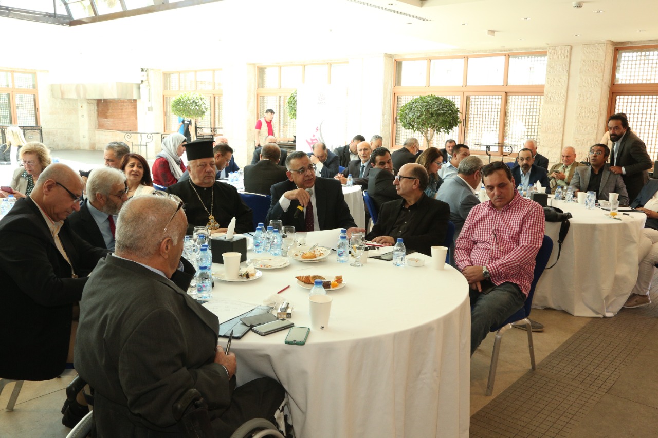 إعلاميون يناقشون مفهوم توحيد الخطاب الإعلامي