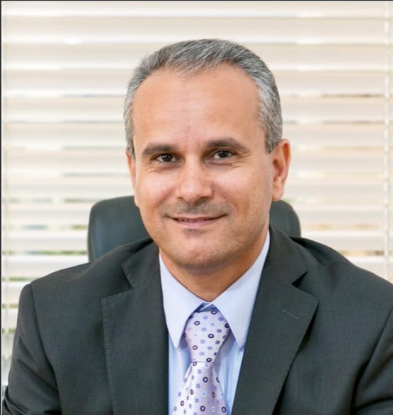 المجالي يوعز لفنادق العقبة بتقديم عروض