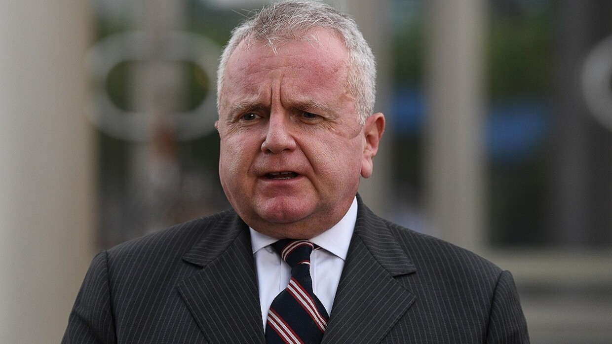 سيكون خطأ كبيرا.. السفير الأمريكي لدى