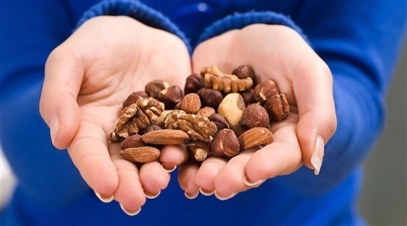 لهذا السبب.. تناول حفنة من المكسرات