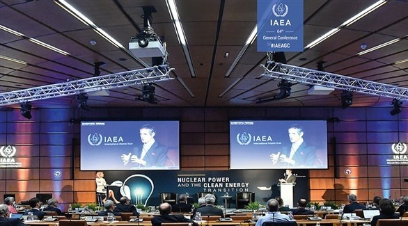 الغرب لايران: تعاوني