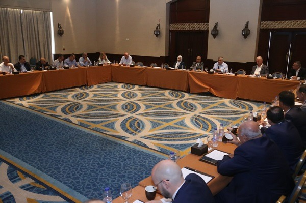 عبيدات: وضع خطط ودراسات ضمن إطار