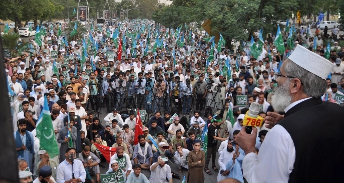 مظاهرات تعم بلدانا عربية وإسلامية نصرة