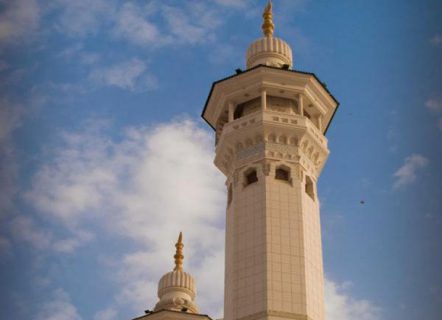 1450 مسجدا في الأردن بلا إمام