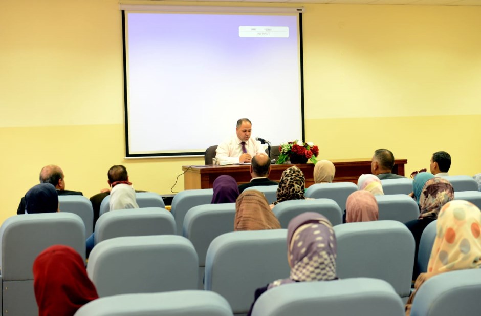 ندوة حول العنف ضد المرأة في