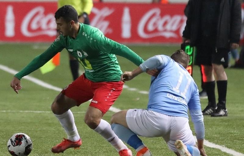 الموافقة على استقدام حكام من الخارج