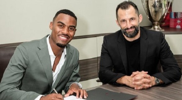 رسميا.. بايرن ميونخ يضم خرافنبرخ