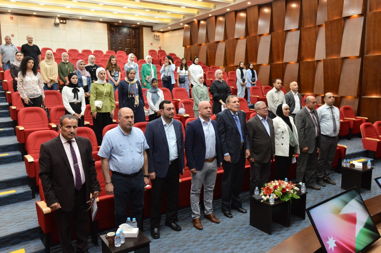 جامعة البترا وجامعة تافتس الأميركية تبحثان