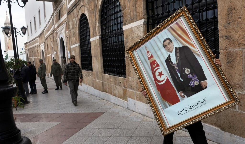 الإضراب العام كان بداية نهاية بن