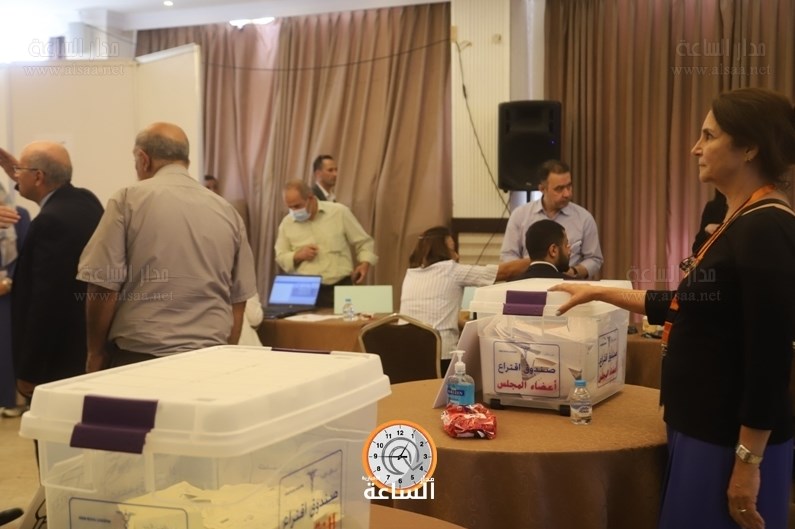 الفائزون بعضوية مجلس نقابة الاطباء (اسماء)