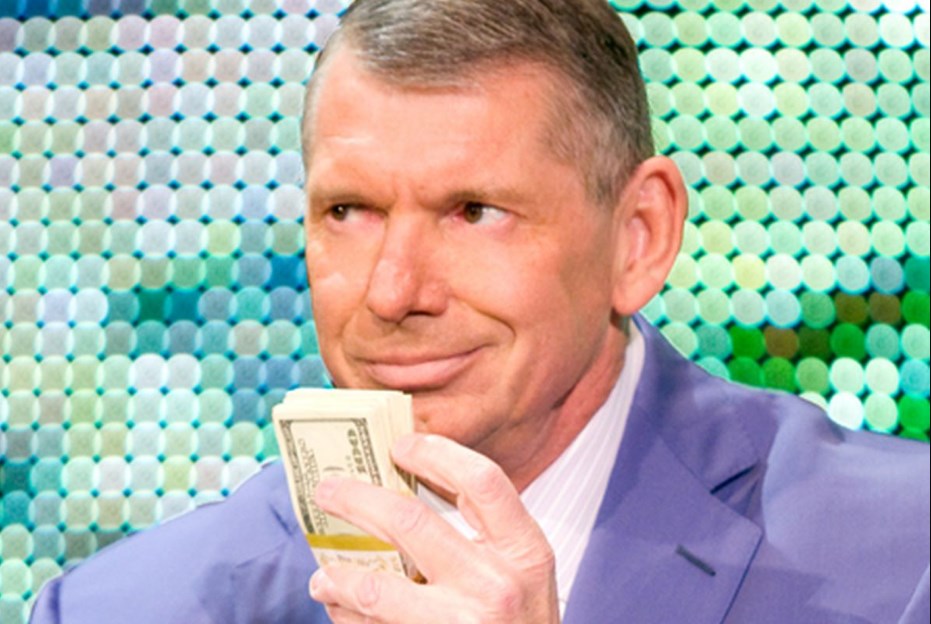 نهاية درامية لعهد أسطورة المصارعة الحرة..