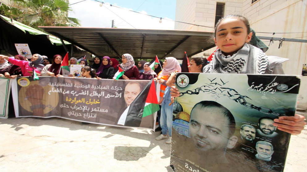 6 أسرى بينهم أردني مضربون عن