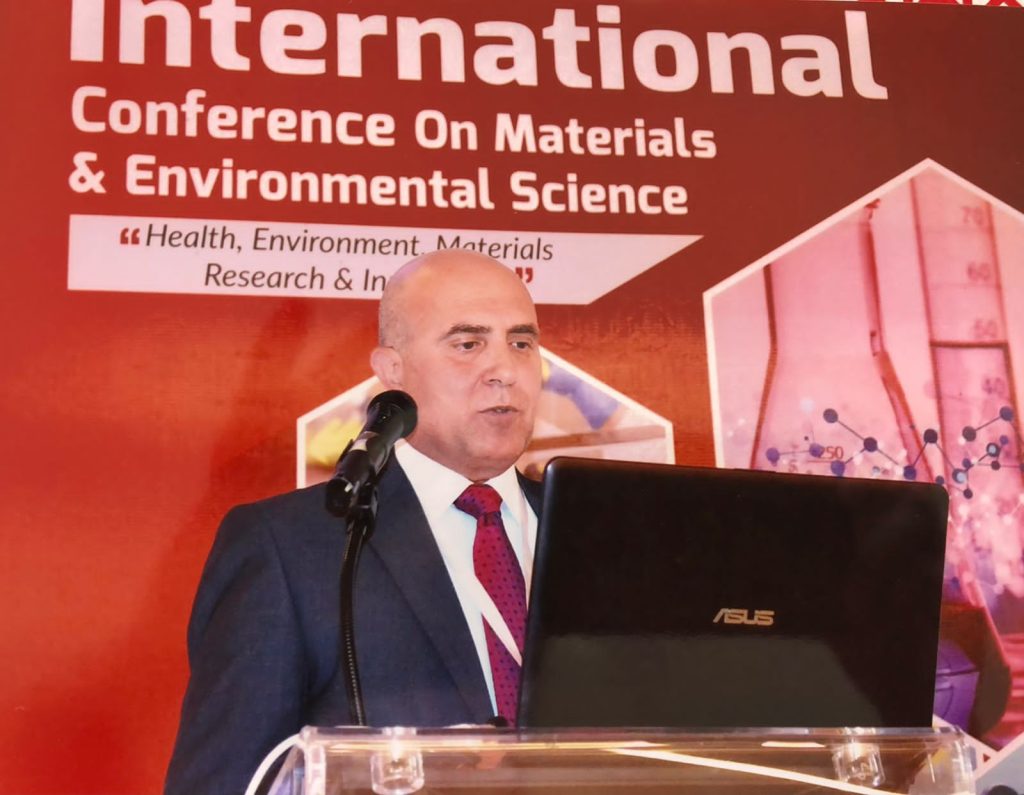 البروفيسور صلحي الشحاتيت يشارك في المؤتمر