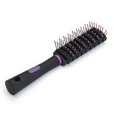 أداة شائعة لتصفيف الشعر تزيد احتمال