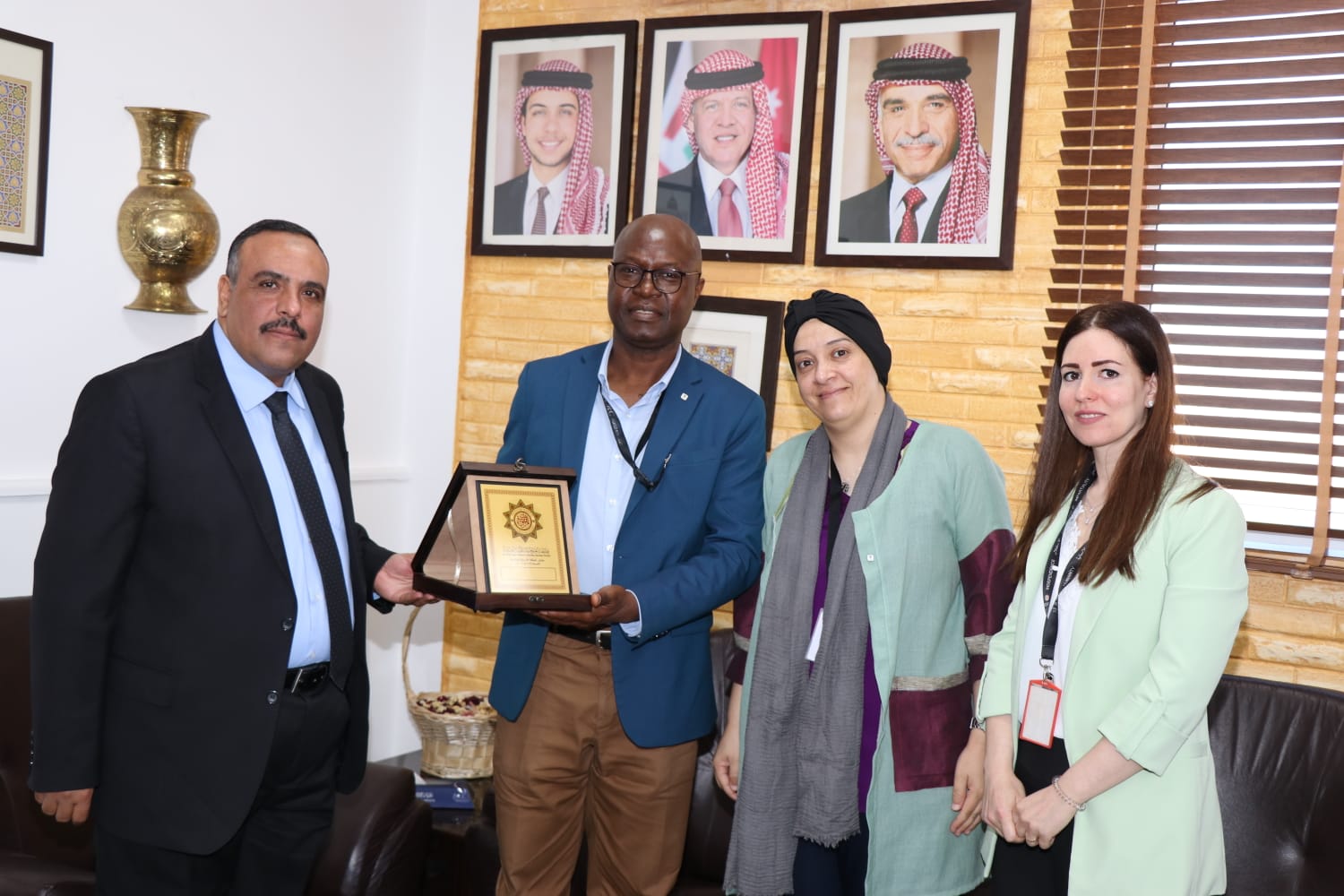 وفد من اللجنة الدولية للصليب الأحمر