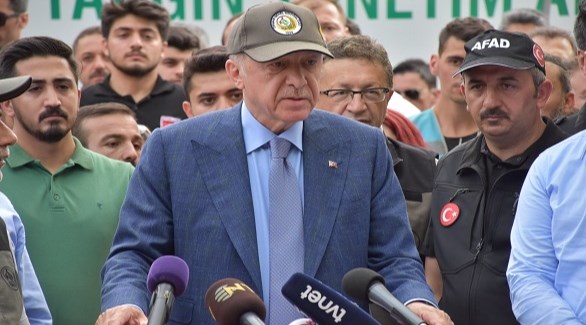 أردوغان يقترح إعدام المسؤولين عن حرائق