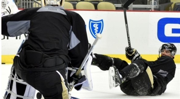 رقعة استشعار للرقبة تتنبأ بخطر الإصابة