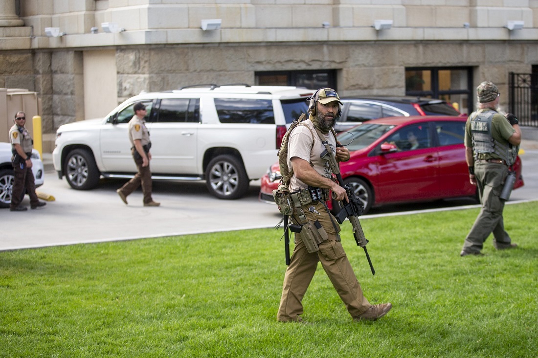 النواب الأمريكي يتحدى المحكمة العليا