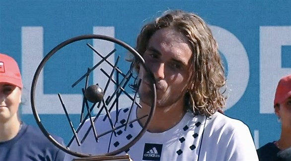 تسيتسيباس يتوج بلقب مايوركا