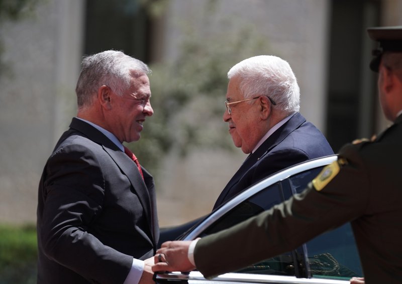 الملك وعباس: هذه الخطوة المطلوبة في