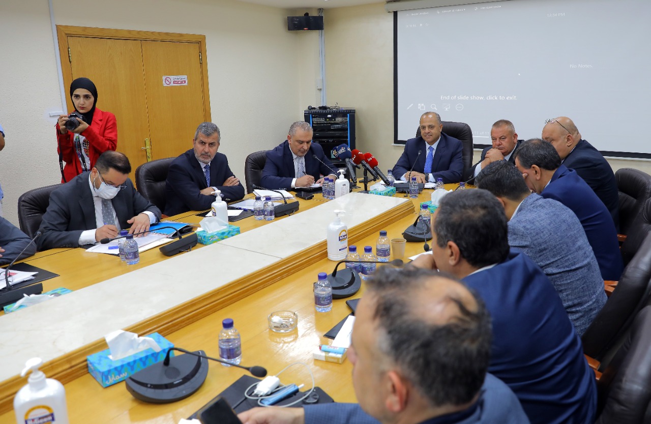 العسعس: الحكومة لم تقم برفع الضرائب