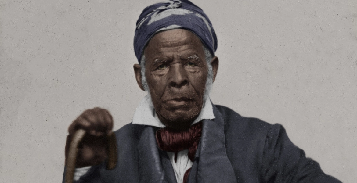 روى قصّة حياته في كتاب باللغة