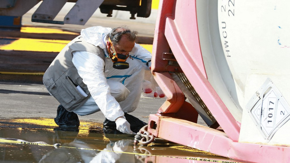 وزير البيئة: الاستمرار بفحص هواء وماء