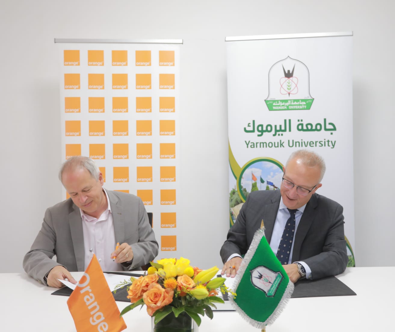 أورنج الأردن تجدد شراكتها مع جامعة